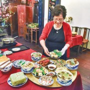 The exquisite and refined Tet feast of Ha Noi