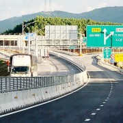 New opportunities open for Viet Nam’s economy