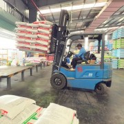 Population and employment remain stable in 2025, creating momentum for 2026