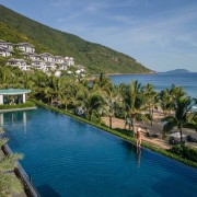Sun Group’s resort in Da Nang continues to be honored among the “best in Vietnam” 