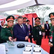 Technological self-reliance: An inevitable path for Vietnamese enterprises to reach new heights