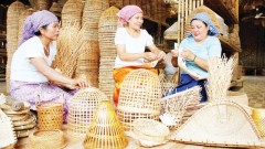 Restoring traditional crafts in Can Tho City