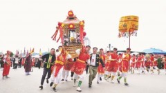 Preserving and promoting folk cultural values