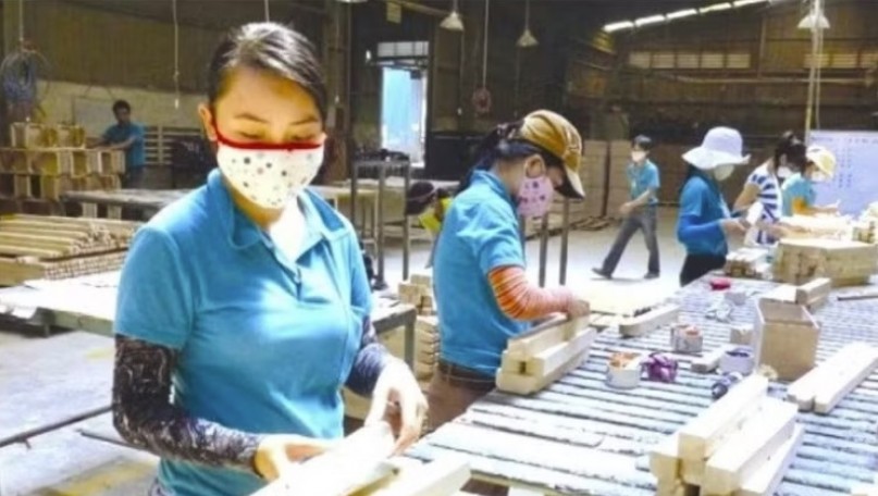 Maintaining stability in production, business and people’s livelihoods