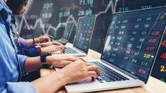 Stock Market Weekly Forecast: Allocating cash into stocks holding firm at support levels