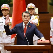 Mr. Le Minh Hung unanimously elected Vietnam’s new Prime Minister