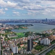 Ha Noi and Ho Chi Minh City remain as Viet Nam’s economic engines in first quarter