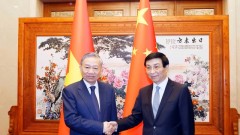Viet Nam's top leader meets with Chairman of Chinese People’s Political Consultative Conference
