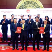 Sun Group partners with Chinese 'Giant' Gold Mantis in $2.3 Billion Deal to implement a key national project