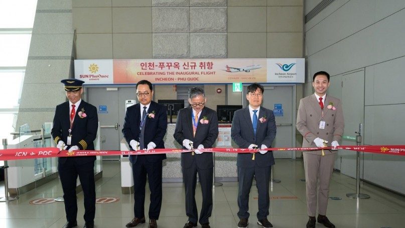 Sun PhuQuoc Airways launches second international route, bringing nearly 230 passengers from South Korea to Phu Quoc