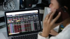 Loosening liquidity: Cash flow returns to large-cap stocks