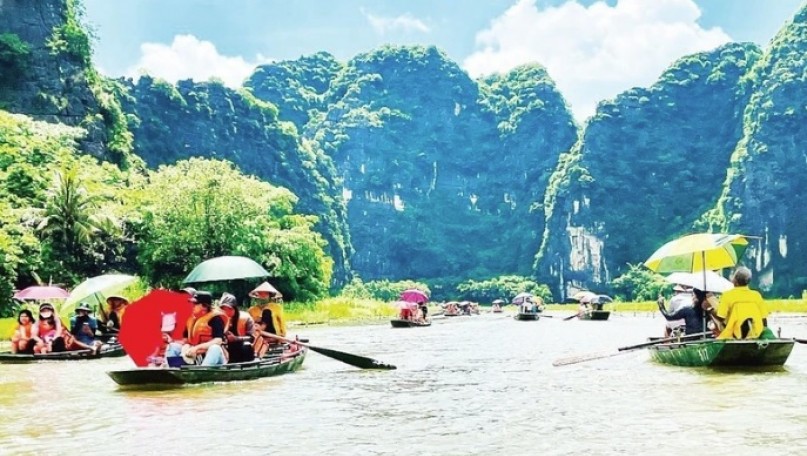 Experiencing and deepening connections through slow travel