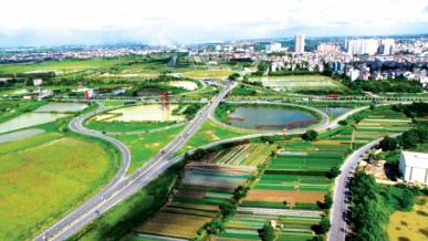 Public Investment Gains Momentum Amid Ongoing Bottlenecks