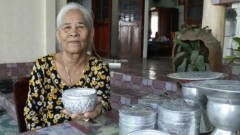 Keeping traditional Cham silver engraving craft alive