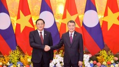 Viet Nam, Laos treasure strategic cohesion