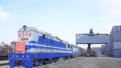 Railway affirms its pillar role in the Viet Nam-China logistics chain