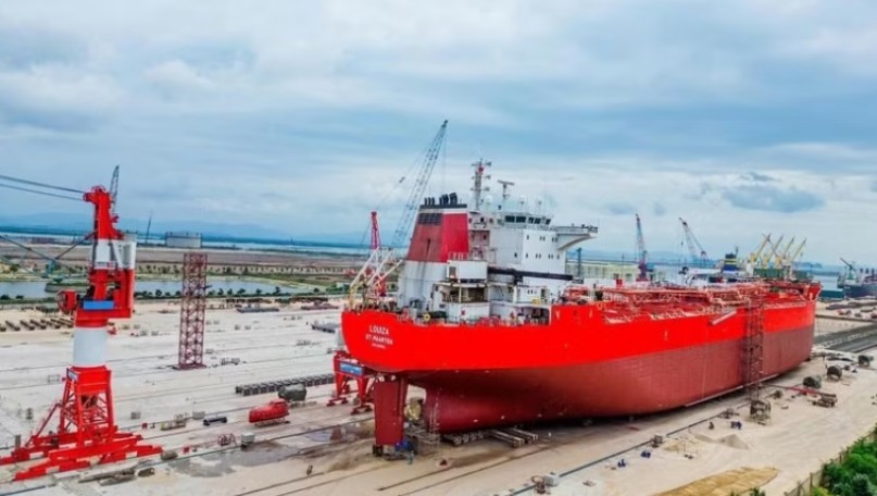 Viet Nam poised to move deeper in the international ship trading value chain